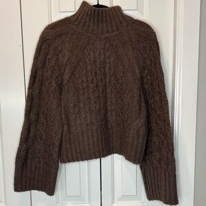 EXPRESS Chunky cable mock neck sweater size Small